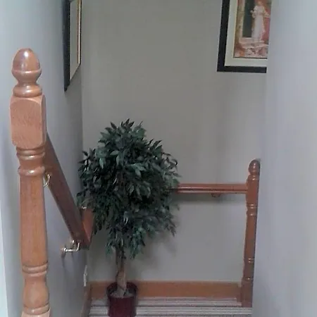 Ryebrook House 4*